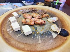 -阿昌白族石板烧·菌锅(大理古城店)