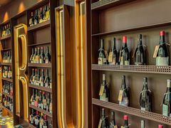 -Brut Eatery Wine Bar & Restaurant (建国东路店)