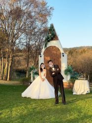 -雪中彩影婚纱摄影·微光艺术中心