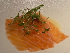 三文鱼温泉蛋配鱼子-Solo(衡山路店)