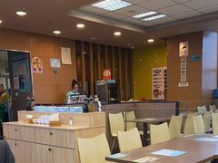 -灵芝妹子海鲜米线(香炉礁山姆店)
