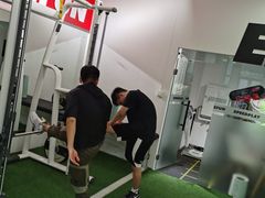 -汗水空间私教健身连锁(SM广场店)