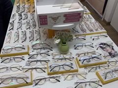 -美空眼镜·星趣控·新乐学·控优点合作店(周浦万达店)