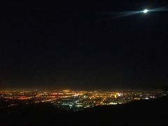 -鬼笑石后山停车场