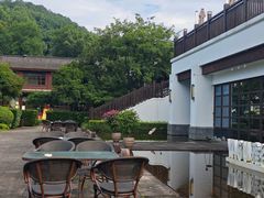 -青花餐厅(雅谷泉山庄酒店)