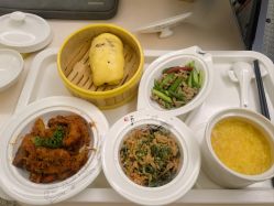 -菁幼月子会所(儿童医院店)