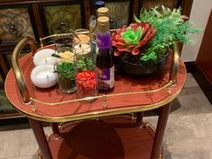 -小天鹅火锅·一线江景洪鼎旗舰店(洪崖洞店)