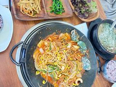 -城山辣炒黑猪肉