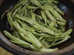 -大石鼓山庄·珠海第一烧猪