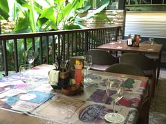 -植物园哈利亚餐厅