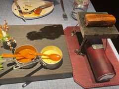 -弦月窗LUNETTE BY AMANDA(复兴路店)