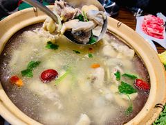 -蚝堡海鲜·威海菜·海肠捞饭·烧烤·亚洲吃蚝公司(幸福门店)