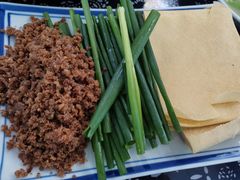 -八两八金·莱芜特色炒鸡(市南漳浦路店)