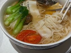 -王府井酒店(金桥港湾店)