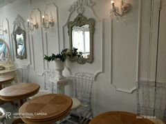 用餐区-共舞时光猫咖·狗咖(新街口店)