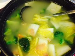 -香巴拉云南餐厅(华莱坞店)