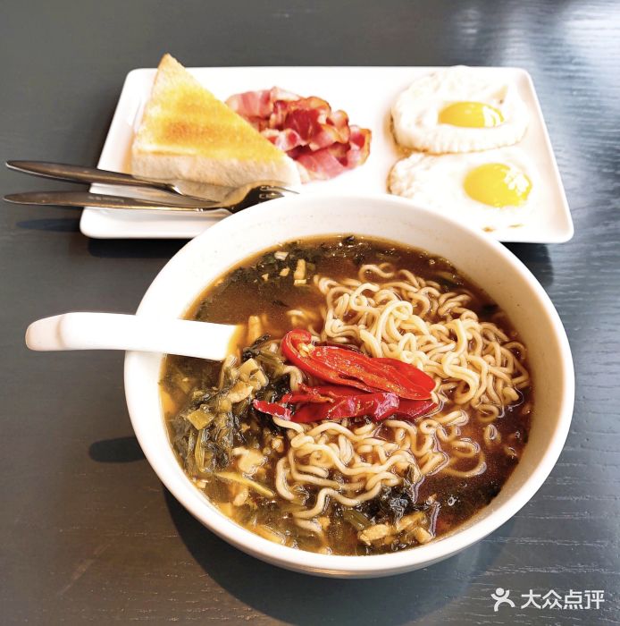 雪菜肉丝出前一丁面