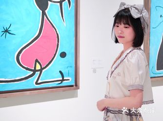 魔都看展｜像孩子一样画画的“星星王子”米罗