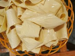 -抚仙湖生态石锅鱼野生菌(告庄店)