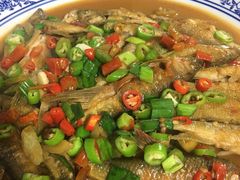 -峡谷农家乐饭店