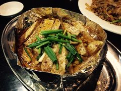 -蚝美人·生蚝海鲜烧烤(茶花园店)