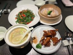 -粤凤佬