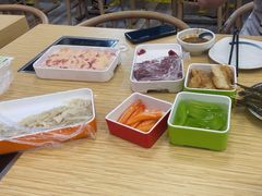 -杨老板·海鲜集市火锅·鲜切牛肉(中防万宝店)
