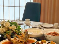 -闫府私房菜·百年鲁菜(恒隆店)