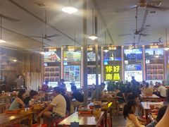 -冶建镜子·老南昌大排档·江西虾王(总店)