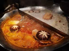 -湊湊火锅·茶憩(杭州湖滨银泰in77店)