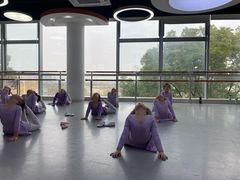 -小荧星艺校(浦东中环分校)