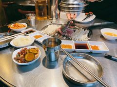 -韩聚屋韩国烤肉餐厅(新北万达店)