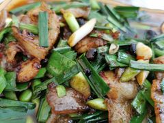 -八美镇邛崃土地坡饭店