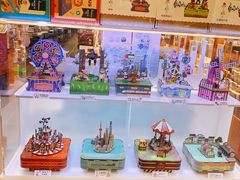 -西西弗书店&矢量咖啡(凯德晶萃广场店)