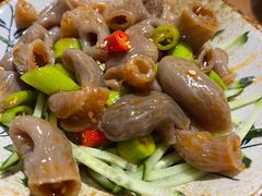 -东来菜馆•手抓海鲜家常菜•海鲜锅贴(鸽子窝店)