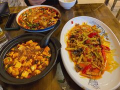 -伊兰麒兰馨园·川菜·清真馆(339电视塔店)