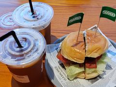 -Thanks美式餐厅(汉堡咖啡店)