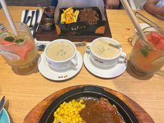 -菲滋意式餐厅(金华银泰城店)