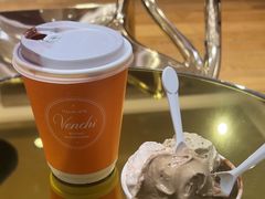 -VENCHI 闻绮(上海佛罗伦萨小镇店)
