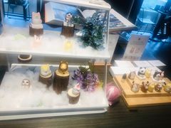-光海书局(南京东路第一百货店)