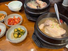 -长寿参鸡汤(朝韩风情街店)