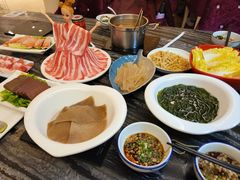-云中捞高空旋转餐厅(商茂世纪广场店)