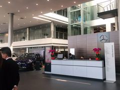 -北京鹏龙大道奔驰4S店(纪家庙店)