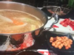 -左庭右院鲜牛肉火锅(浦江欢乐颂店)