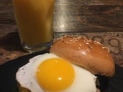 哈福汉堡-HIGH FIVE哈福手工汉堡(桂林路店)