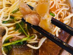 挂汁牛筋-金杨拉面王小吃面馆·牛三宝面·红烧牛肉粉