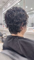 -镁连社·美联社