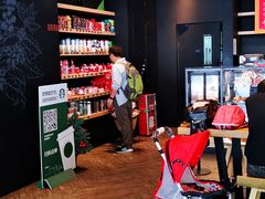 -星巴克(广州南站A18检票口楼上)