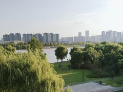 -南京眼步行桥