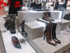 -CHARLES&KEITH(城西银泰店)
